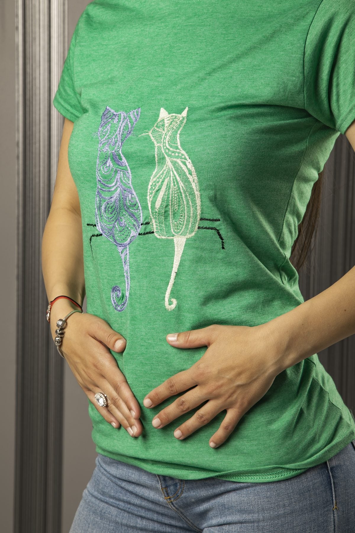 Tricou brodat Fashion 2 - Imagine 4