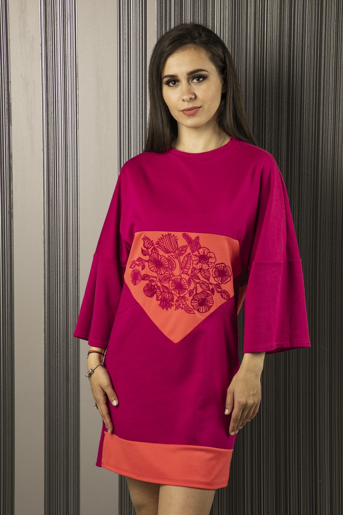 Rochie cu broderie Cristiana - Imagine 1